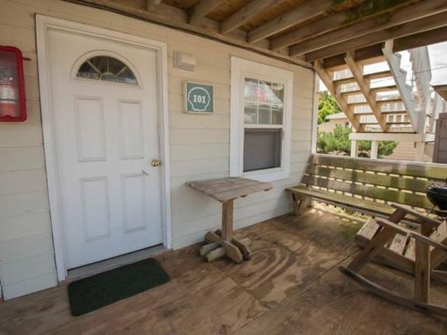 Avon Cottages — 11.6 km away from Cape Hatteras Lighthouse Outer Banks