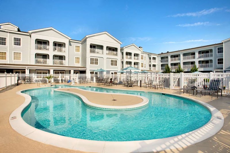 Hampton Inn & Suites Outer Banks/Corolla — Corolla (Oceanfront)