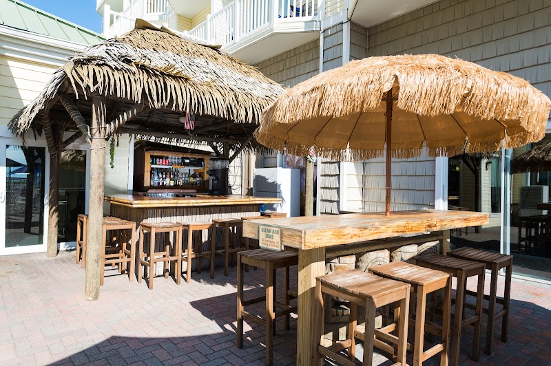 Hilton Garden Inn Outer Banks/Kitty Hawk — Kitty Hawk (Oceanfront)