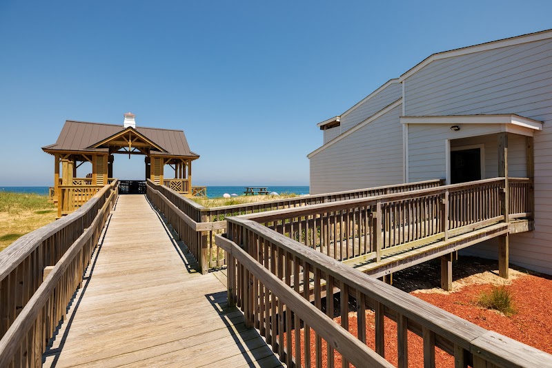 John Yancey Oceanfront Inn — Kill Devil Hills (Oceanfront)
