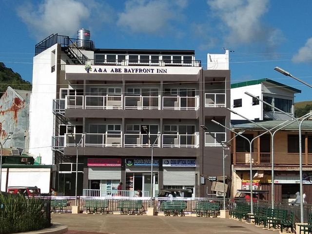 A&A ABE BAYFRONT INN — 150 m away from Coron Island Palawan