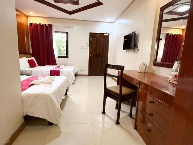 Mariafe Inn — 350 m away from Puerto Princesa Underground River