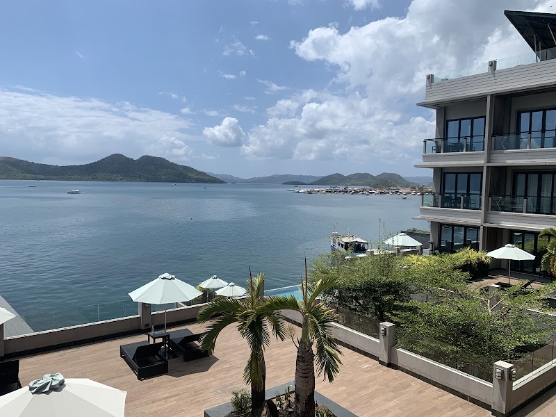 Two Seasons Coron Bayside Hotel — Coron town proper (along Coron-Busuanga Road / bayside)