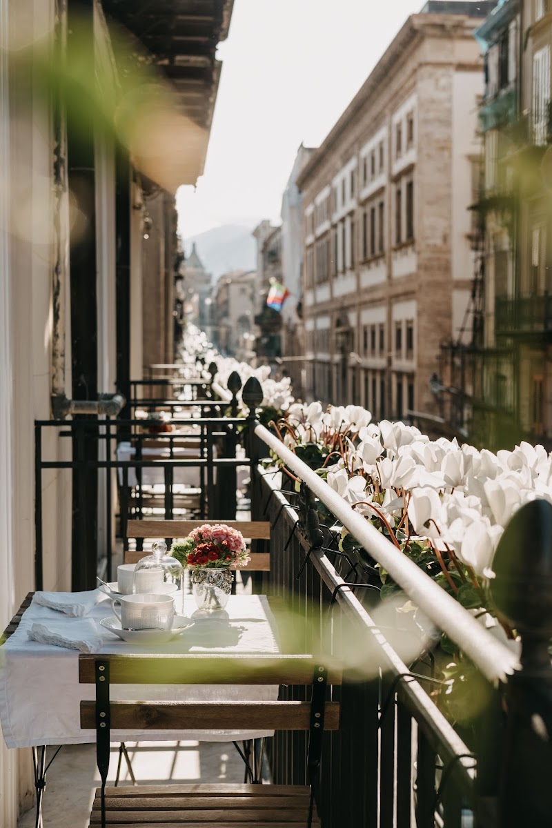 Palazzo Natoli Boutique Hotel — Ballarò / Centro Storico