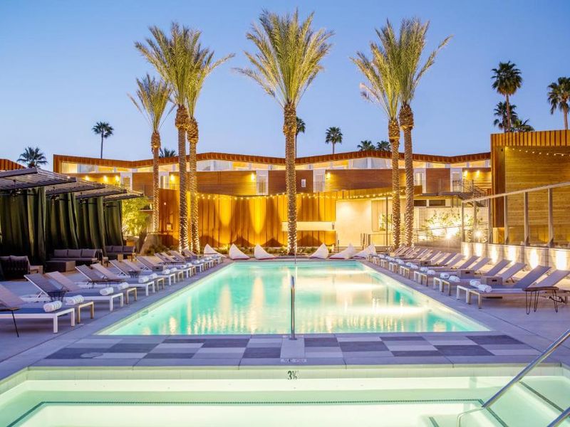 Arrive Palm Springs - Adults Only — Downtown Palm Springs