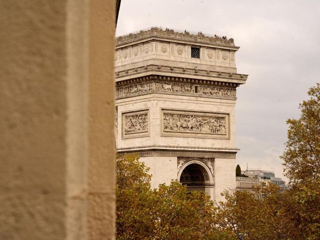 6 VH Hotel — 200 m away from Arc de Triomphe