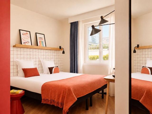 Hife Paris Issy Porte de Versailles — 700 m away from Paris Expo Porte de Versailles