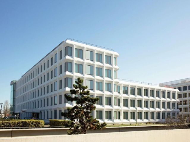 Hilton Garden Inn Paris Orly Airport — 2.2 km from the airport