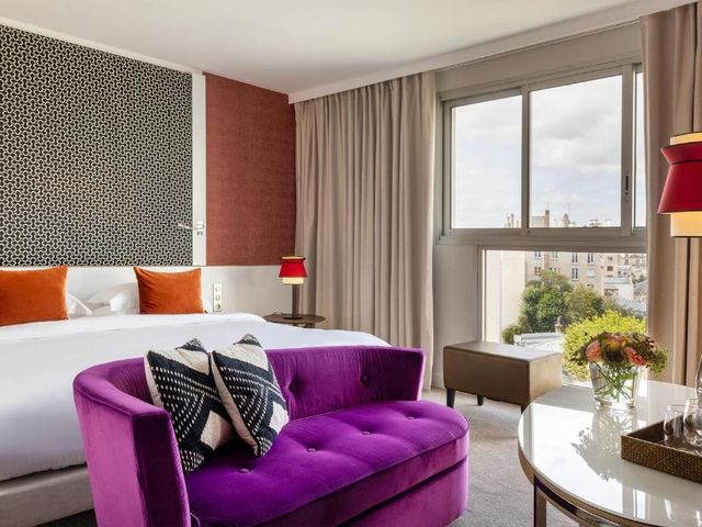 Hôtel Etoile Maillot — 300 m away from Palais des Congres de Paris