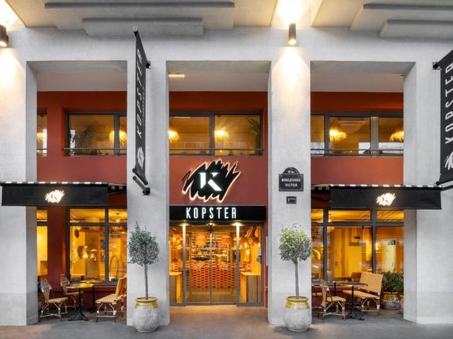 Kopster Hotel Paris Porte de Versailles — 600 m away from Hopital Europeen Georges-Pompidou