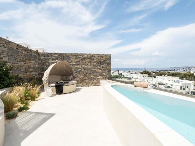 Aura Suites Paros — 2.2 km away from Kolympithres Beach Paros