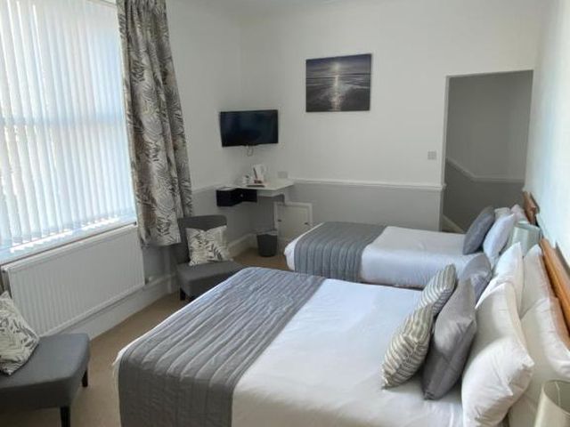 Atlantic Hotel — 700 m away from Tenby Beach Pembrokeshire