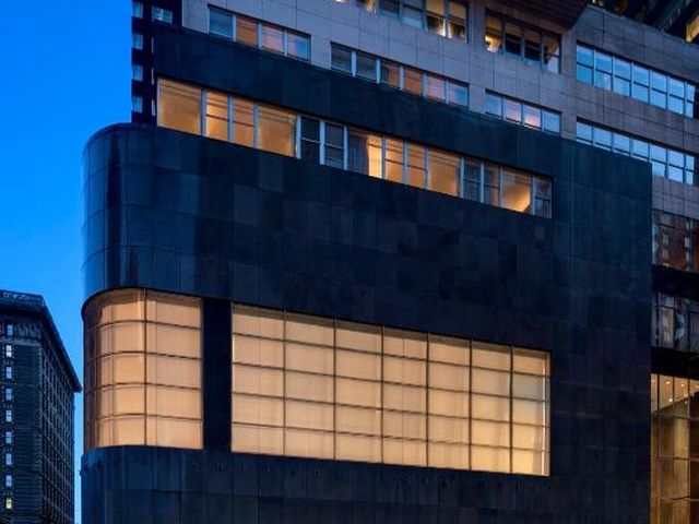 Loews Philadelphia Hotel — Market East