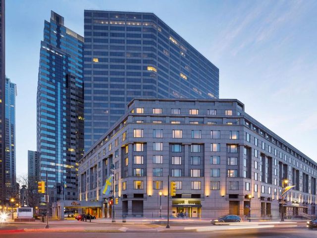 The Logan Philadelphia, Curio Collection by Hilton — 1.3 km away from Philadelphia Museum of Art