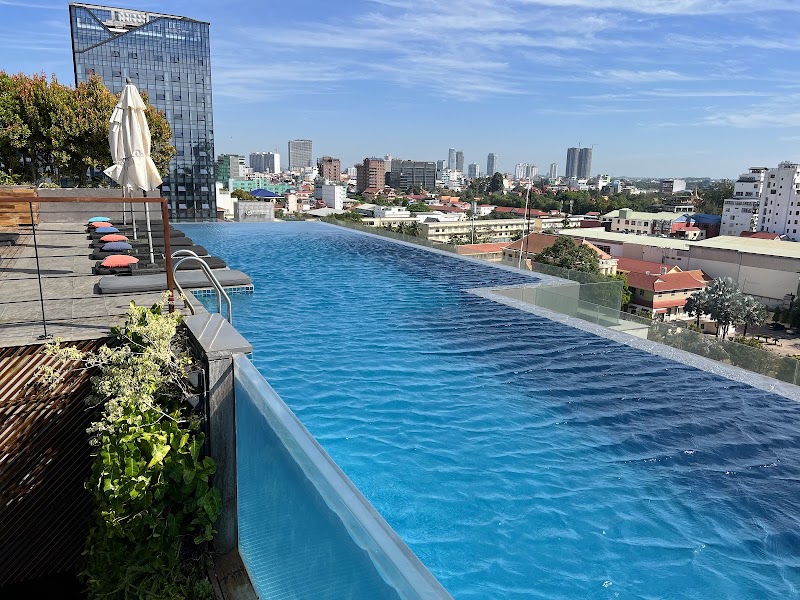 Aquarius Hotel & Urban Resort — Daun Penh (city center)