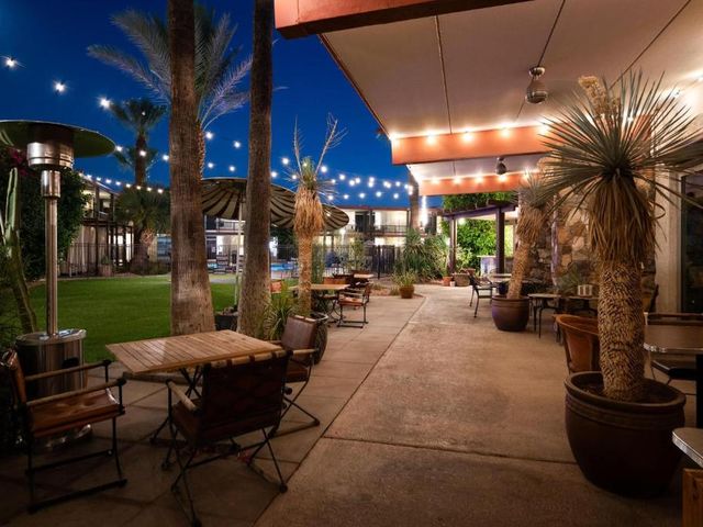 Papago Scottsdale by Reside, Trademark Collection by Wyndham — 1.5 km away from Desert Botanical Garden