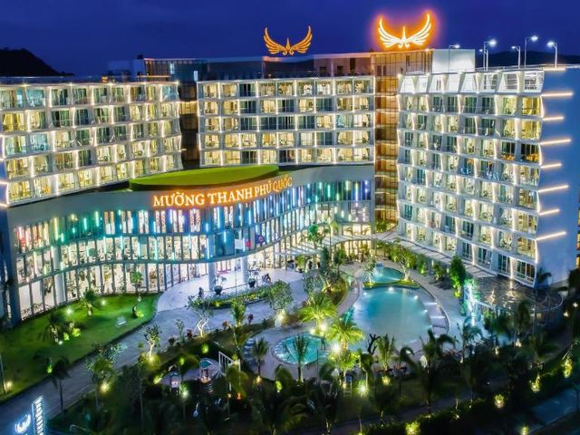 Muong Thanh Luxury Phu Quoc Hotel — 800 m away from Long Beach Phu Quoc