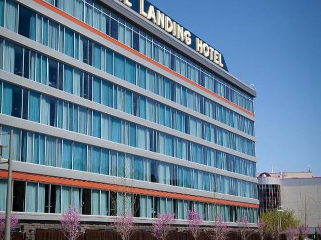 The Landing Hotel at Rivers Casino Pittsburgh — 450 m away from Acrisure Stadium