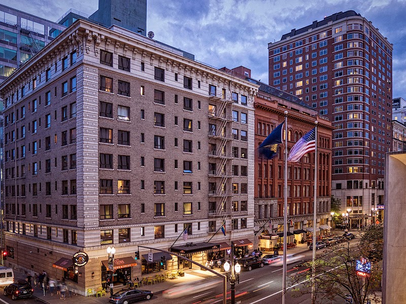 Hotel Lucia — Downtown