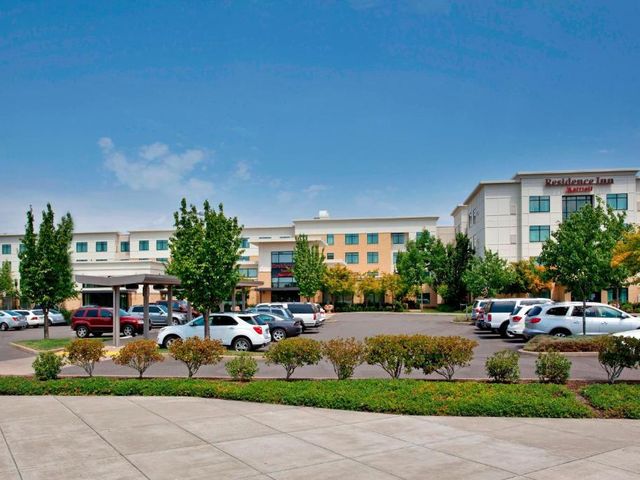 Residence Inn by Marriott Portland Airport at Cascade Station — 2.3 km from the airport