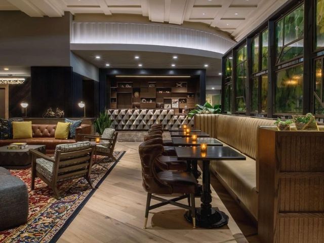 The Duniway Portland, A Hilton Hotel — 2 km away from Oregon Health and Science University