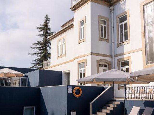 Hotel Villa Garden Braga — 1.8 km away from University of Porto