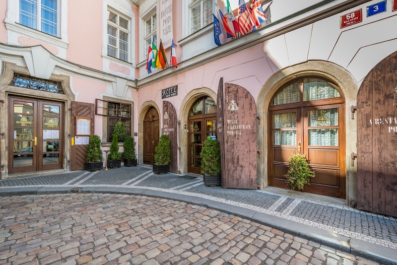 Hotel Pod Věží — Malá Strana