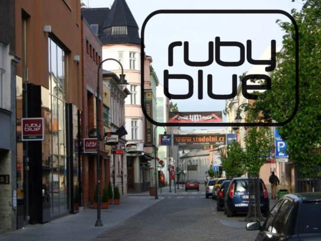 Hotel Ruby Blue — 1.9 km away from Colours of Ostrava