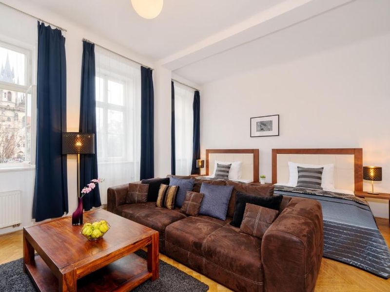 Old Town Square Premium Residence, Prague