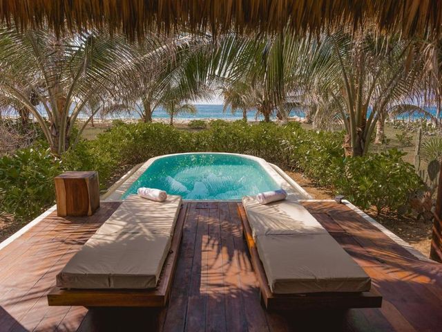 Aldea Mizúl - Beach Front - Adults Only — 7.3 km away from Manialtepec Lagoon Puerto Escondido