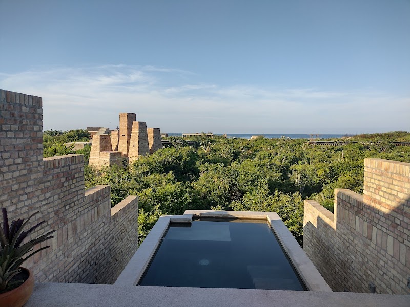 Hotel Terrestre — Near Roca Blanca (outside Puerto Escondido)