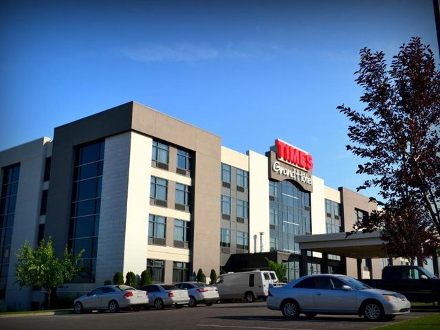 Grand Times Hotel – Aeroport de Quebec — 3.2 km from the airport