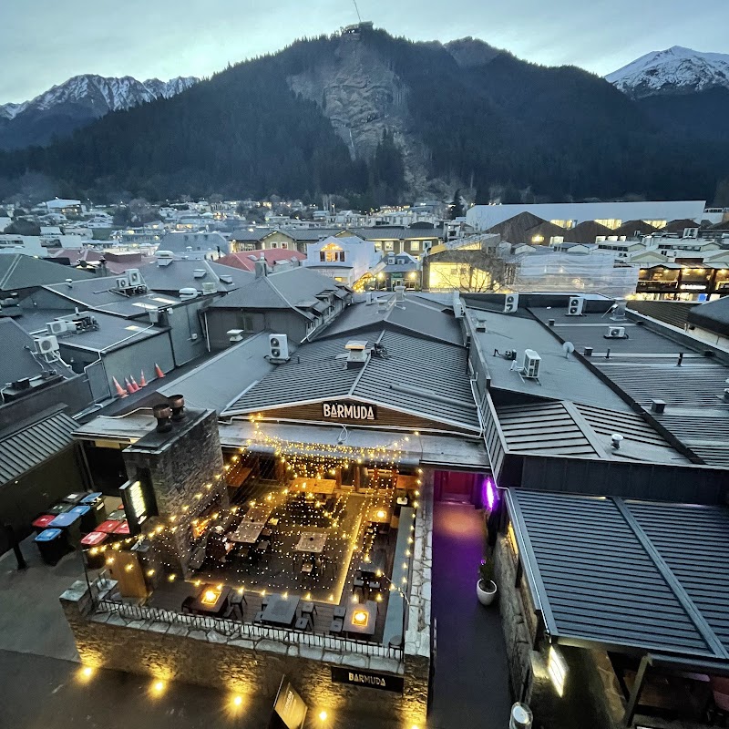 Base Hostel Queenstown — Queenstown Central