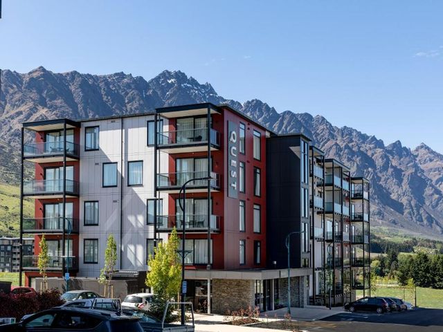 Quest Queenstown Apartments Remarkables Park — 900 m from the airport
