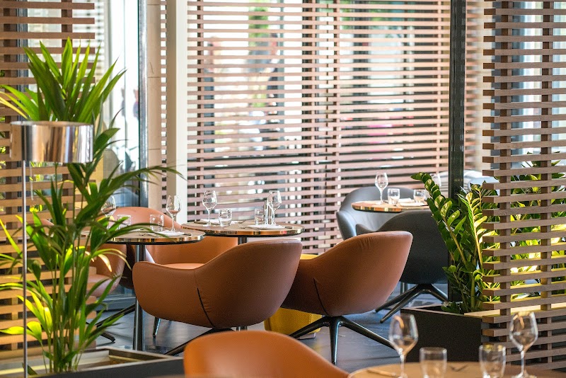 Hôtel de la Paix — City Centre