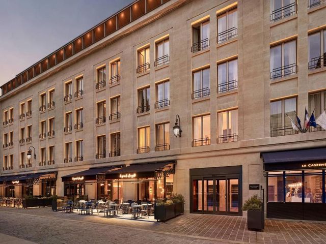 La Caserne Chanzy Hotel & Spa, Autograph Collection — 50 m away from Reims Cathedral