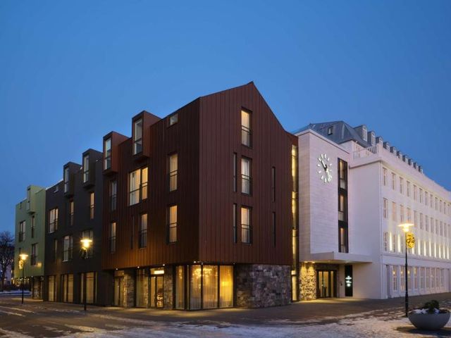 Iceland Parliament Hotel, Curio Collection By Hilton — 900 m away from University of Iceland