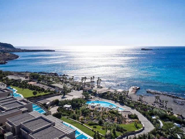 Aquagrand Artistic Luxury Beach Resort - Adults Only — 1.8 km away from Lindos Acropolis Rhodes