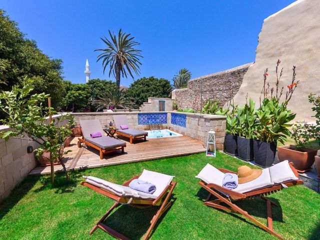 In Camera Art Boutique Hotel — 150 m away from Rhodes Old Town Walls