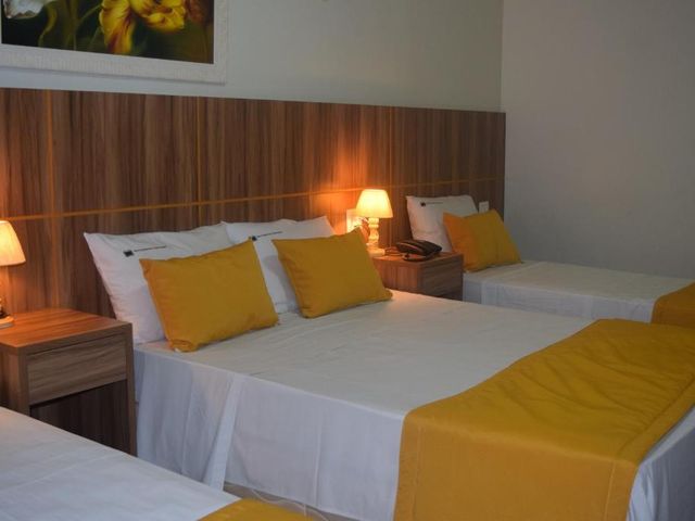 Hotel Diplomata Copacabana — 2.6 km away from Sugarloaf Mountain