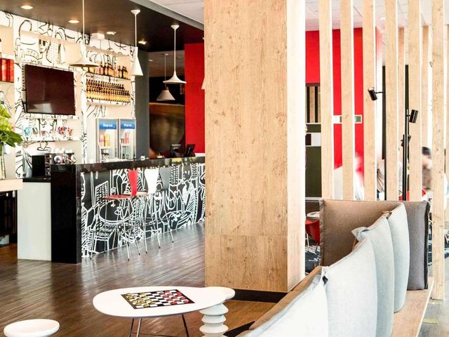 ibis Rio Porto Atlantico — 4.4 km away from UFRJ