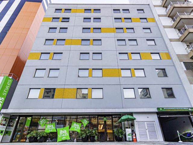 ibis Styles Rio de Janeiro Botafogo — 2.8 km away from Christ the Redeemer