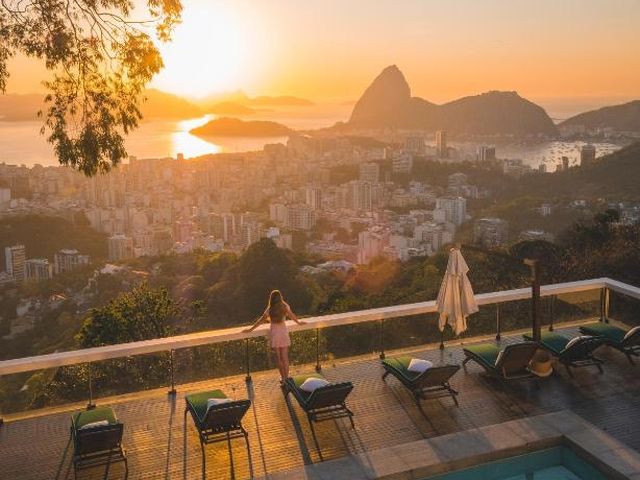 Vila Santa Teresa — 2.9 km away from Christ the Redeemer