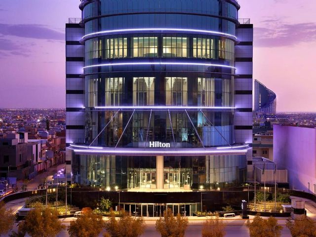 Hilton Riyadh Olaya — 250 m away from Kingdom Centre Tower