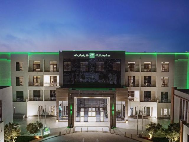 Holiday Inn Riyadh The Business District by IHG — 10 km from the airport