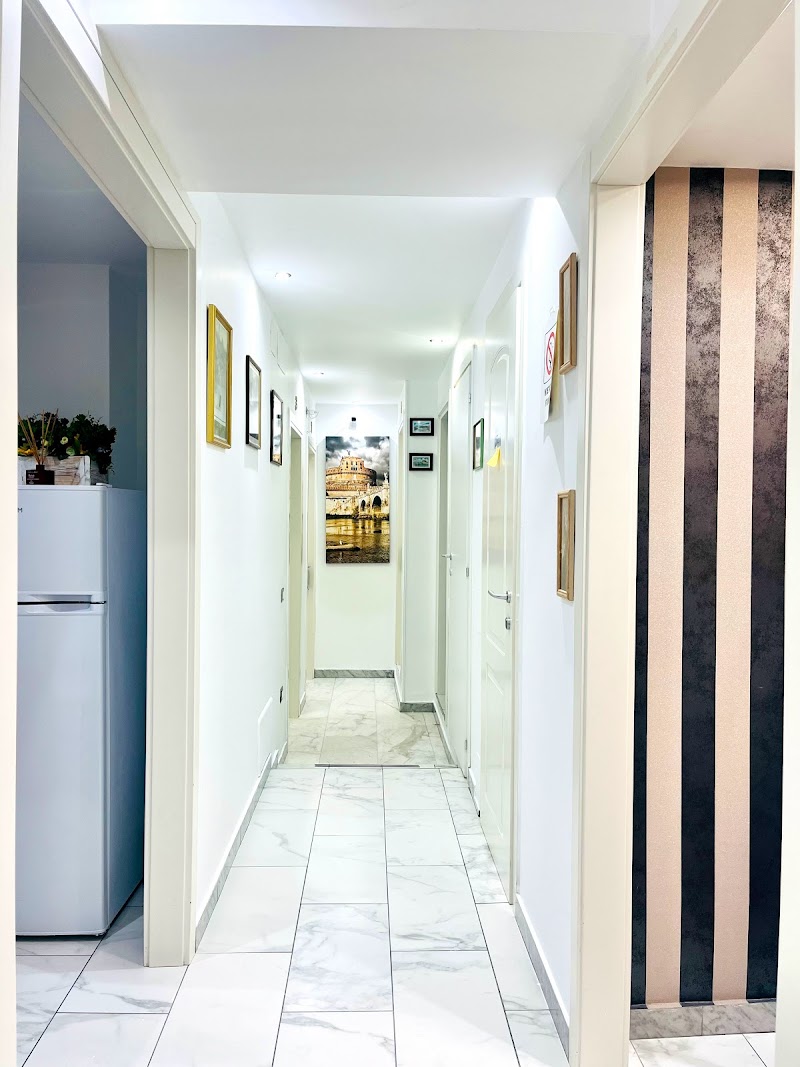 Residenza Santa Maria — Trastevere — Via dell'Arco di San Calisto