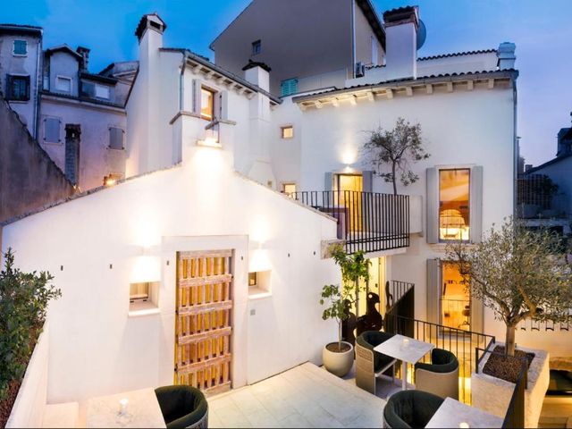 Spirito Santo Palazzo Storico - Adults Only — 400 m away from Rovinj Old Town