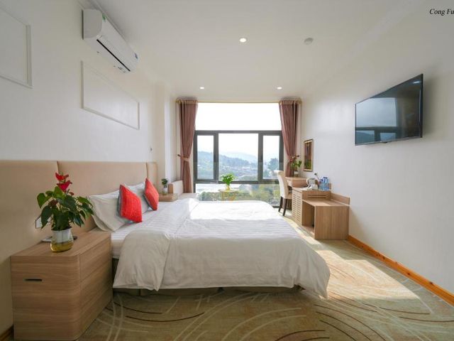 Cong Fu Hotel — 50 m away from Bac Ha Market Sa Pa