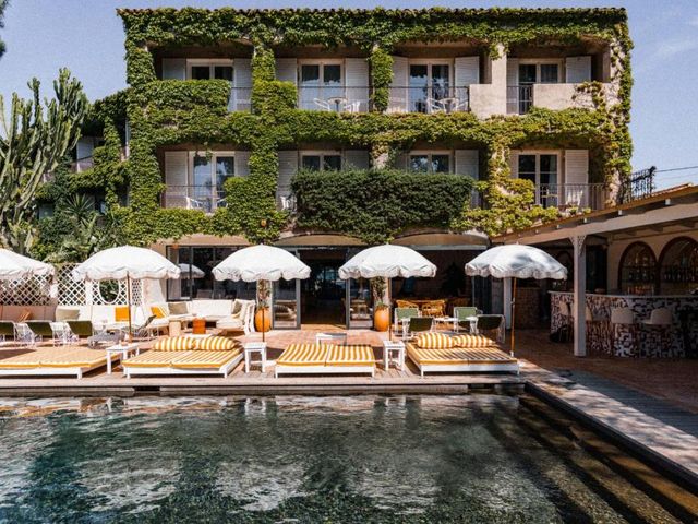Hotel des Lices — 5.4 km away from Pampelonne Beach Saint-Tropez