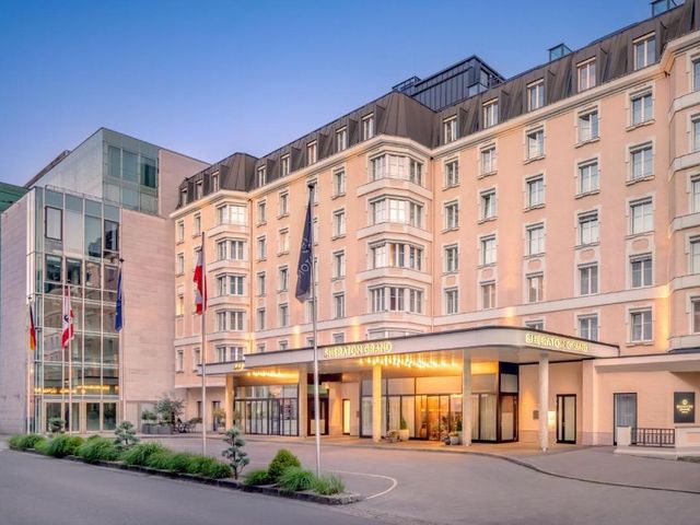 Sheraton Grand Salzburg — 200 m away from Mirabell Palace Salzburg